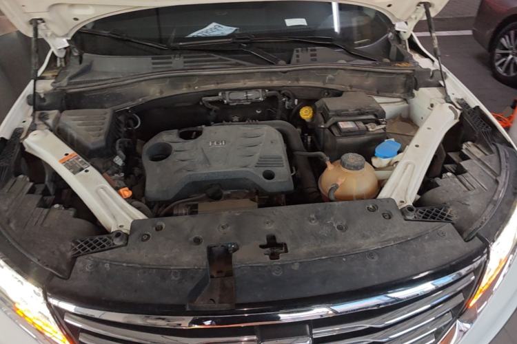 Used Roewe RX5 2020 20T Automatic 4G Connect Superior Flagship Edition Engine Bay