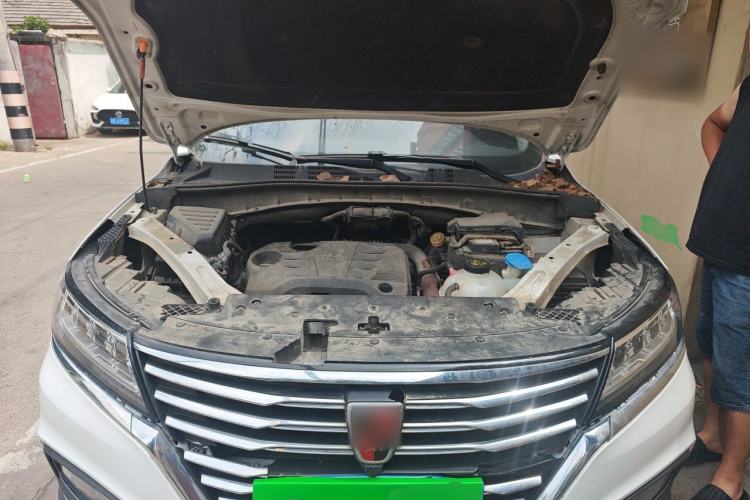 Used Roewe RX5 2020 20T Automatic 4G Connect Superior Flagship Edition Engine Bay