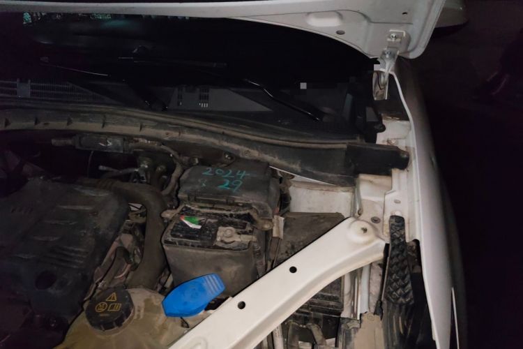 Used Roewe RX5 2020 20T Automatic Ali Smart Network Beyond Flagship Edition Engine Bay Left
