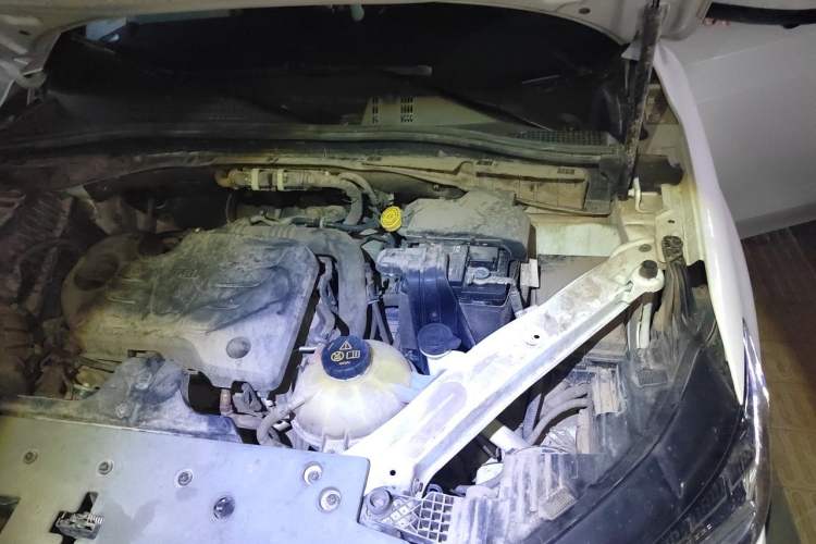 Used Roewe RX5 2020 PLUS 300TGI Automatic Ali National Trend Flagship Edition Engine Bay Left