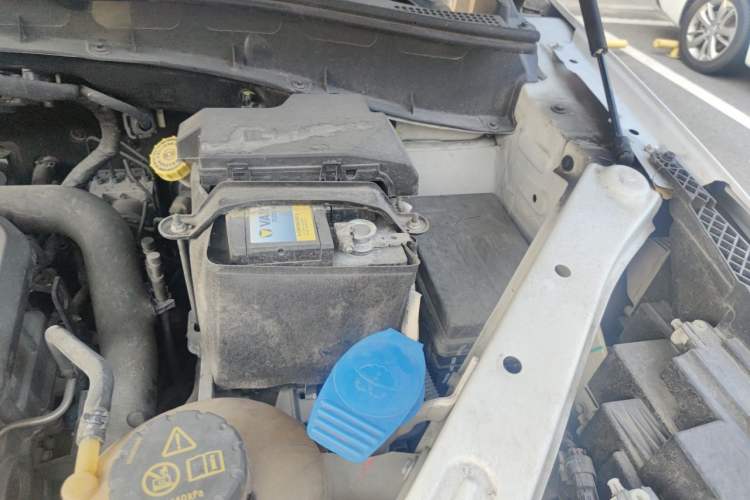 Used Roewe RX5 2020 20T Automatic 4G Connect Superior Flagship Edition Engine Bay Left