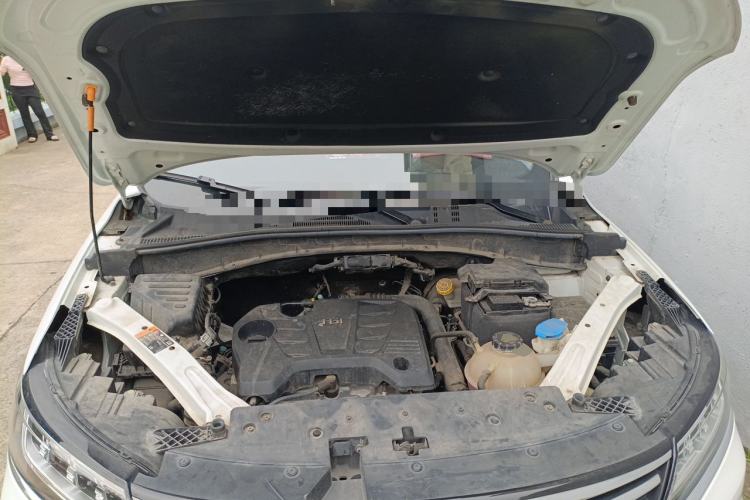 Used Roewe RX5 2020 20T Automatic 4G Connect Superior Flagship Edition Engine Bay