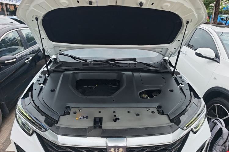 Used Roewe RX5 2020 PLUS 300TGI Automatic Ali New Year Special Edition Engine Bay