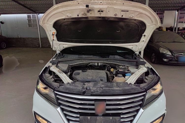Used Roewe RX5 2020 20T Automatic 4G Connected Million Edition Engine Bay