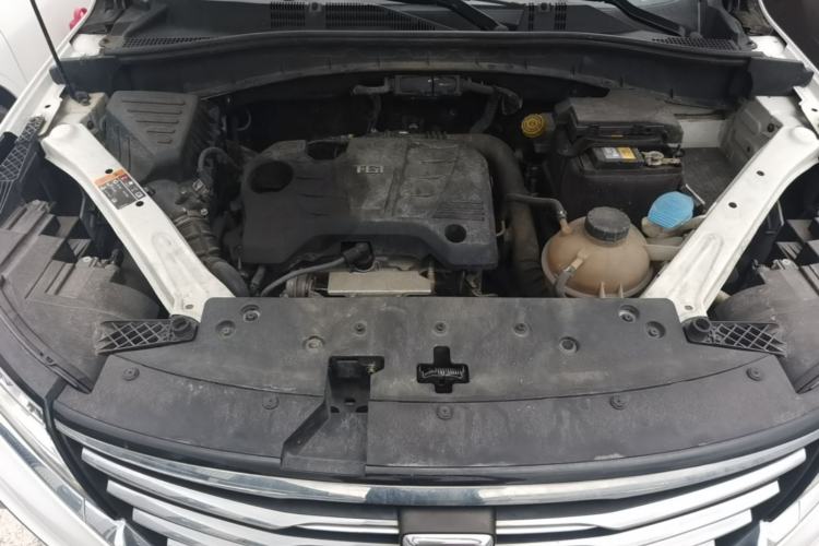 Used Roewe RX5 2020 20T Automatic 4G Connect Superior Flagship Edition Engine Bay