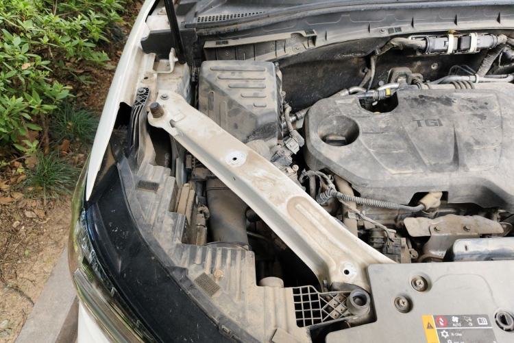 Used Roewe RX5 2020 PLUS 300TGI Automatic Ali National Style Luxury Edition Engine Bay Right