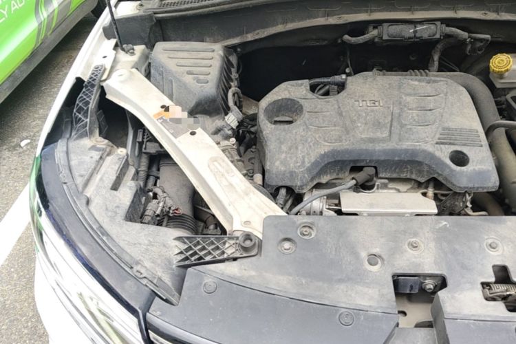 Used Roewe RX5 2020 20T Manual 4G Connect Super-Luxury Flagship Edition Engine Bay Right
