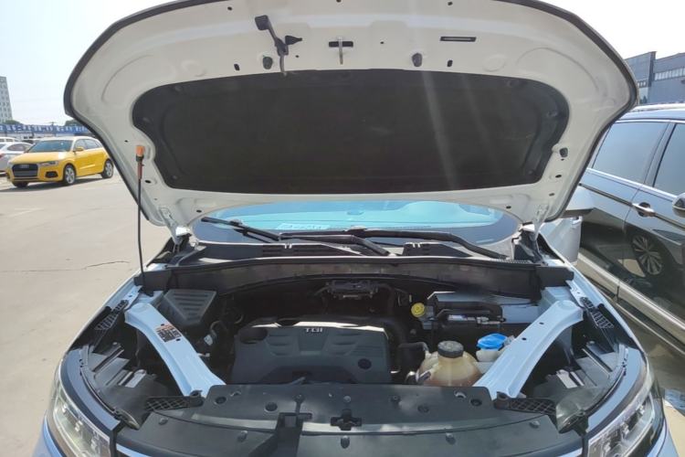 Used Roewe RX5 2020 20T Automatic 4G Connect Superior Flagship Edition Engine Bay