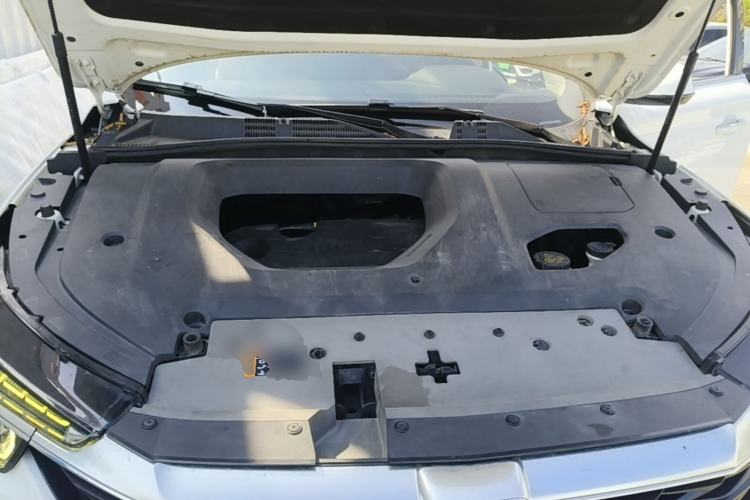Used Roewe RX5 2020 PLUS 300TGI Automatic Ali National Style Luxury Edition Engine Bay