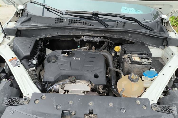 Used Roewe RX5 2020 20T Automatic 4G Connect Superior Flagship Edition Engine Bay