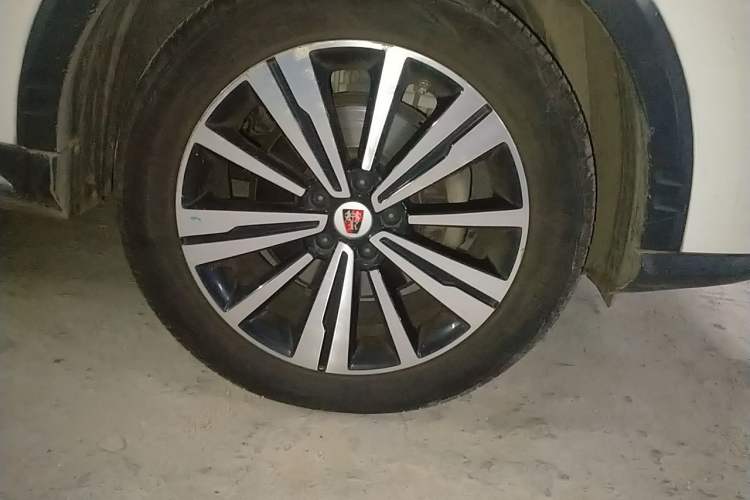 Used Roewe RX5 2020 20T Automatic 4G Connected Million Edition Exterior 1
