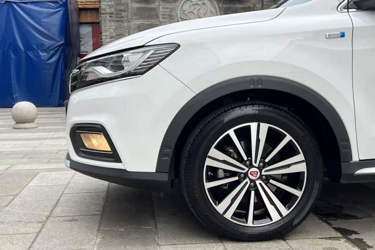 Used Roewe RX5 2020 20T Automatic 4G Connected Million Edition Exterior 2
