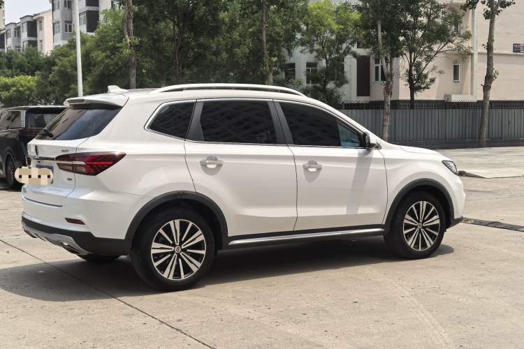 Used Roewe RX5 2020 20T Automatic 4G Connected Million Edition Exterior 3