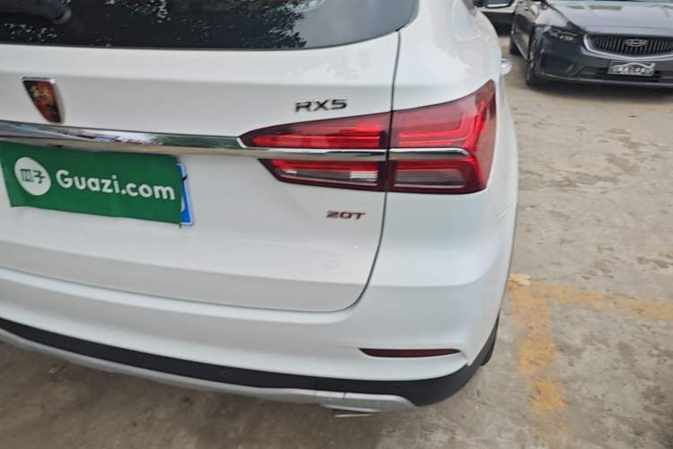 Used Roewe RX5 2020 20T Automatic 4G Connected Million Edition Exterior 3