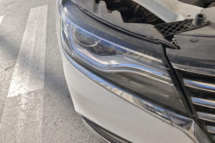 Used Roewe RX5 2020 20T Manual 4G Connect Super-Luxury Flagship Edition Exterior 6