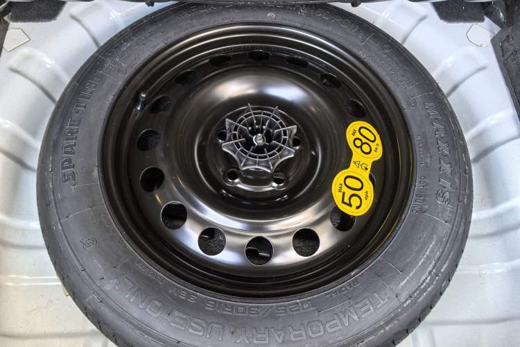 Used Roewe RX5 2020 20T Automatic 4G Connected Million Edition Exterior 7