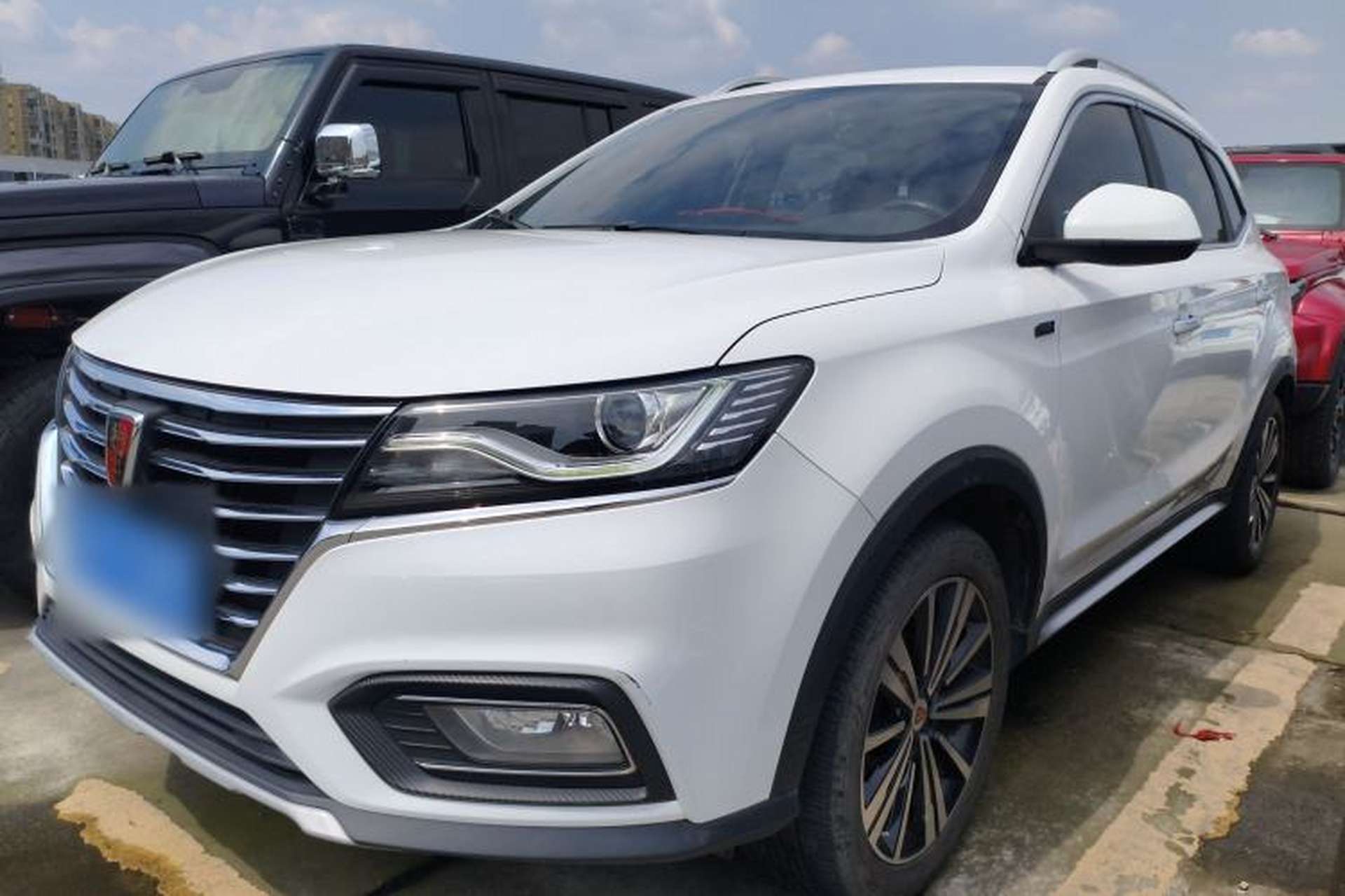 Used Roewe RX5 2020 20T Automatic 4G Connected Million Edition Front Left 45 Deg