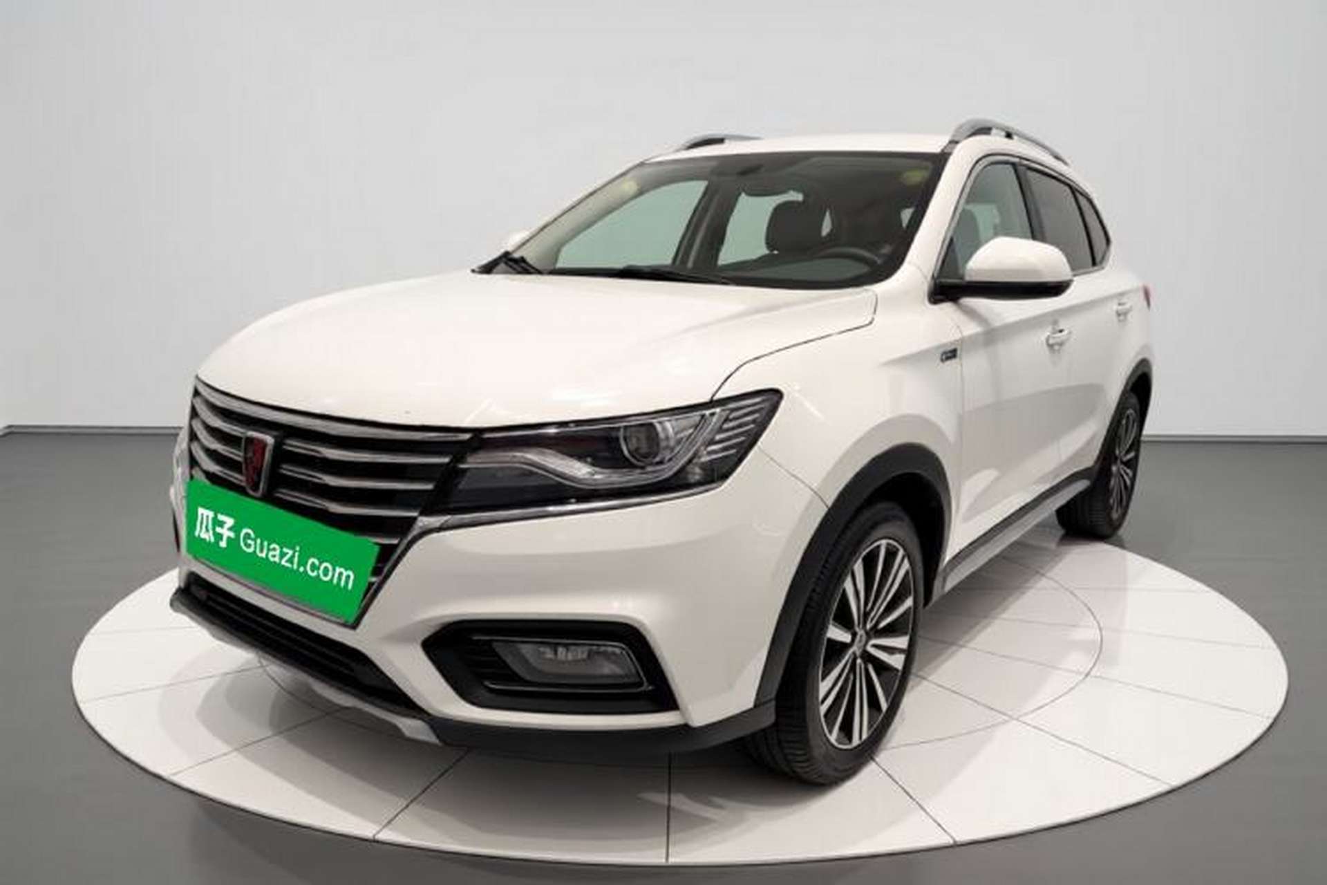 Used Roewe RX5 2020 20T Manual 4G Connect Super-Luxury Flagship Edition Front Left 45 Deg