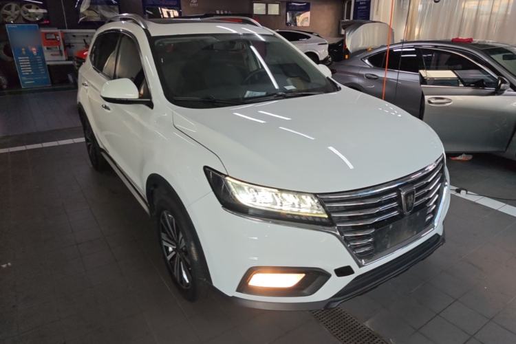 Used Roewe RX5 2020 20T Automatic 4G Connect Superior Flagship Edition Front Right 45 Deg