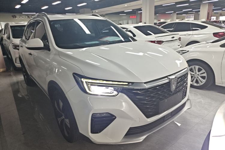 Used Roewe RX5 2020 PLUS 300TGI Automatic Ali National Style Luxury Edition Front Right 45 Deg