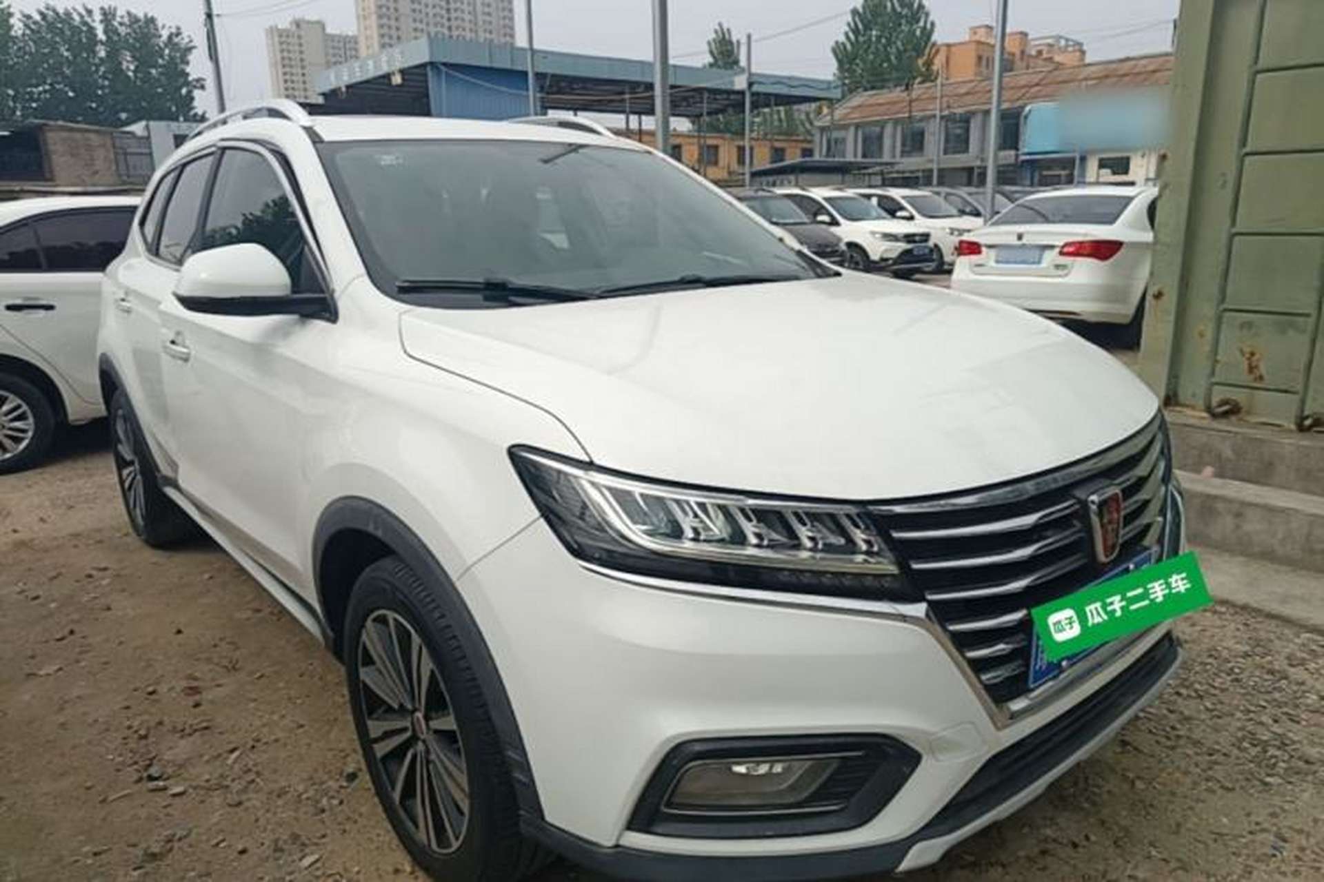 Used Roewe RX5 2020 20T Automatic 4G Connect Superior Flagship Edition Front Right 45 Deg