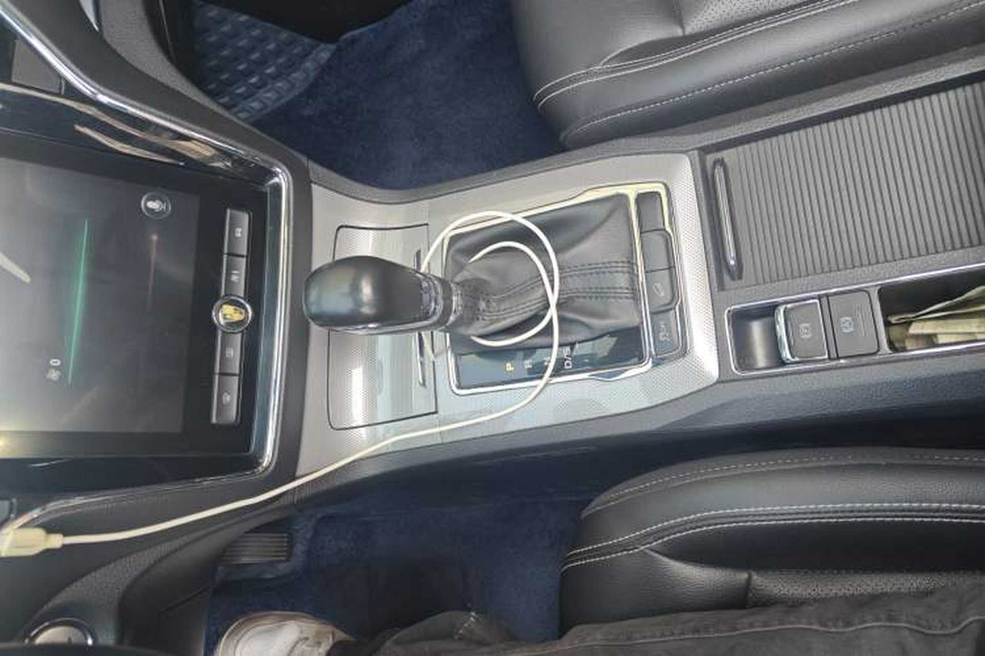 Used Roewe RX5 2020 20T Automatic 4G Connect Superior Flagship Edition Gear Lever