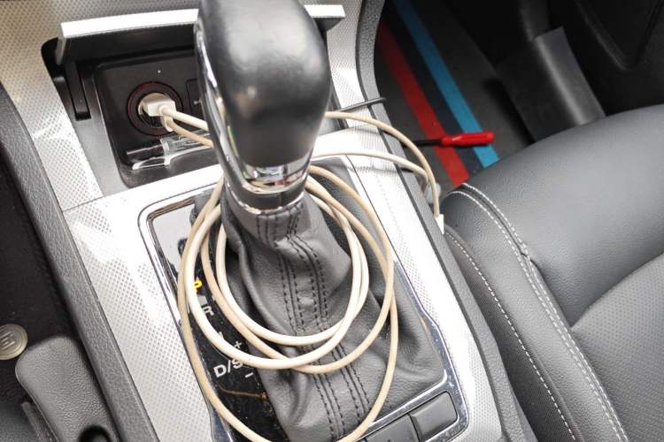 Used Roewe RX5 2020 20T Automatic 4G Connect Superior Flagship Edition Gear Lever
