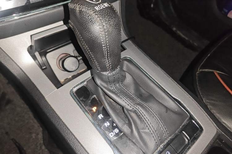 Used Roewe RX5 2020 20T Automatic 4G Connect Superior Flagship Edition Gear Lever