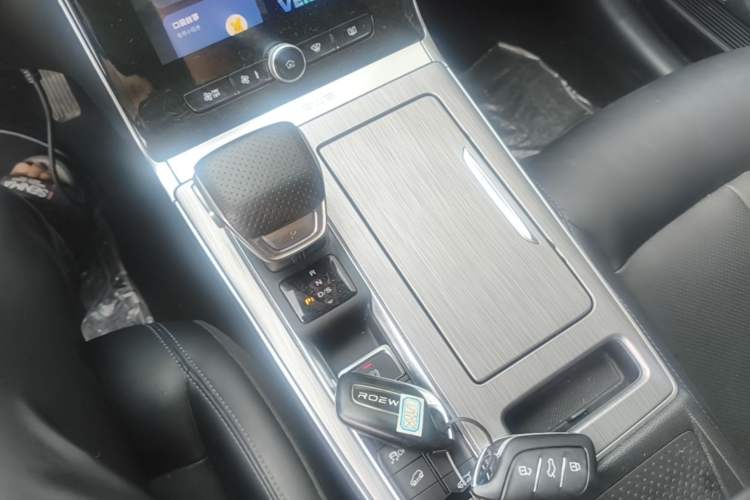 Used Roewe RX5 2020 PLUS 300TGI Automatic Ali National Trend Flagship Edition Gear Lever