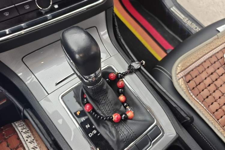 Used Roewe RX5 2020 20T Automatic 4G Connect Superior Flagship Edition Gear Lever