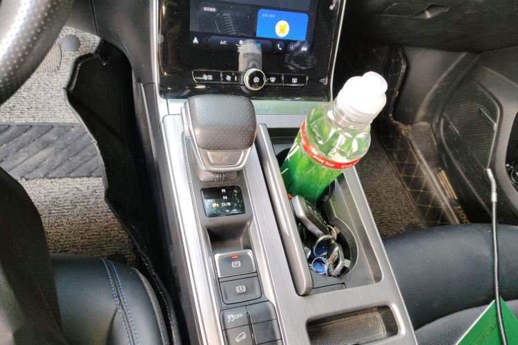 Used Roewe RX5 2020 PLUS 300TGI Automatic Ali National Style Luxury Edition Gear Lever