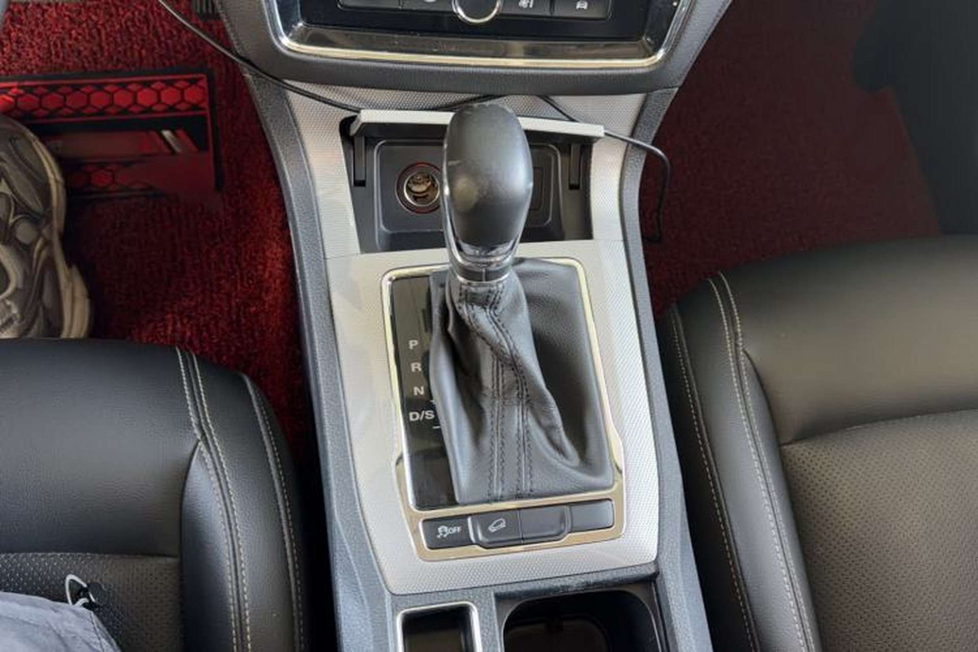 Used Roewe RX5 2020 20T Automatic 4G Connect Superior Flagship Edition Gear Lever