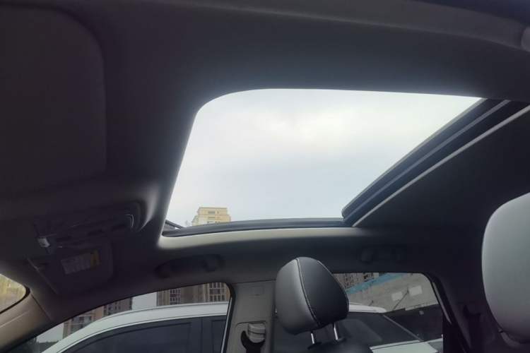 Used Roewe RX5 2020 PLUS 300TGI Automatic Ali National Style Luxury Edition Headliner