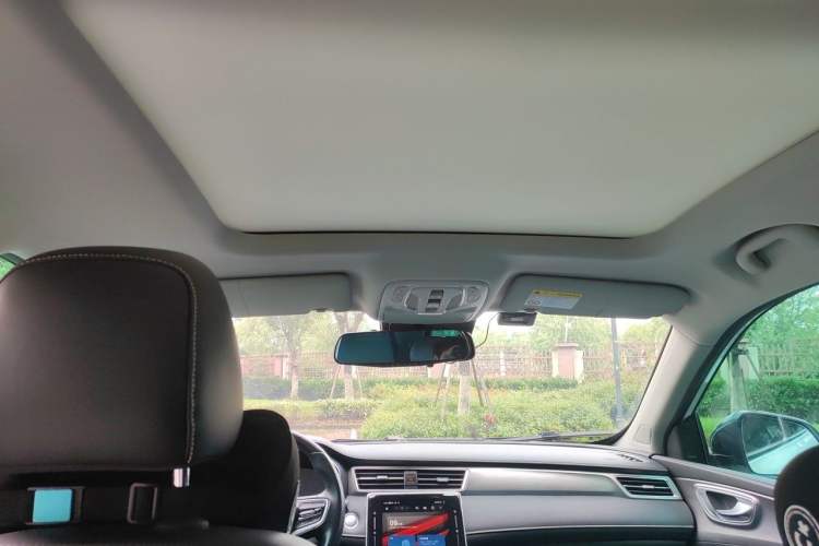 Used Roewe RX5 2020 PLUS 300TGI Automatic Ali National Style Ronglin Edition Headliner