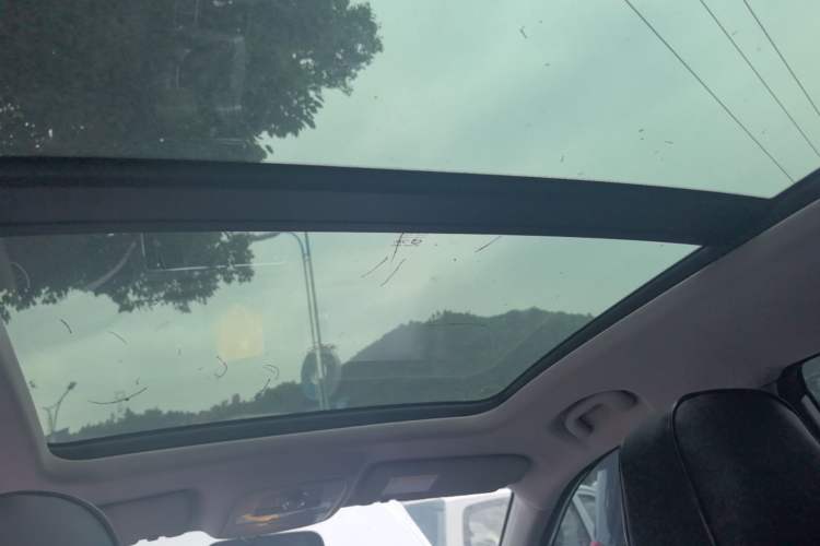 Used Roewe RX5 2020 20T Automatic 4G Connected Million Edition Headliner