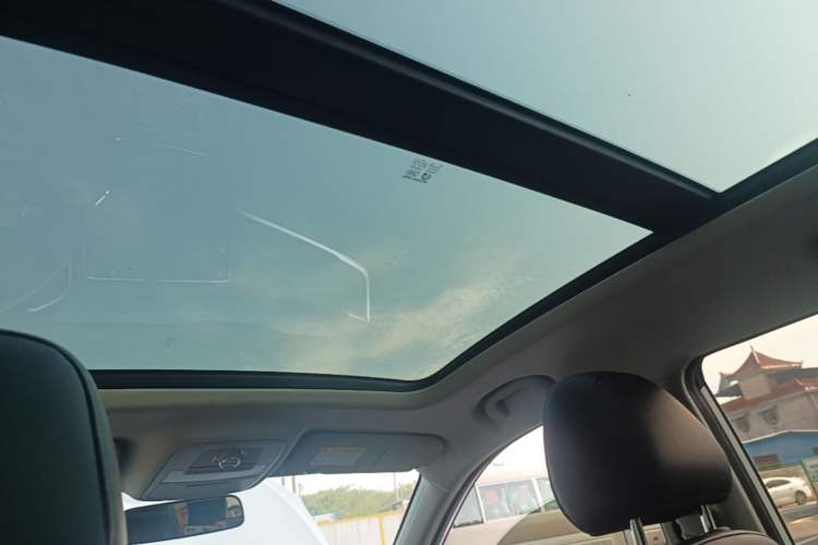 Used Roewe RX5 2020 20T Automatic 4G Connected Million Edition Headliner