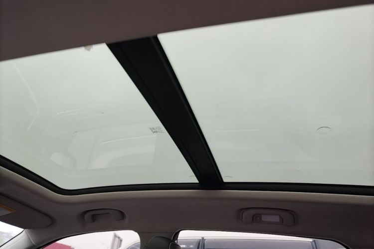 Used Roewe RX5 2020 20T Automatic 4G Connected Million Edition Headliner