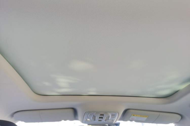 Used Roewe RX5 2020 PLUS 300TGI Automatic Ali National Style Luxury Edition Headliner