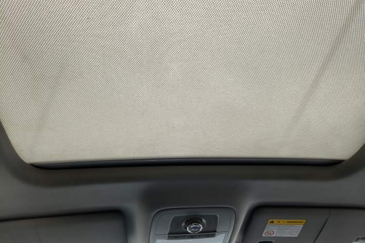 Used Roewe RX5 2020 20T Automatic 4G Connect Superior Flagship Edition Headliner