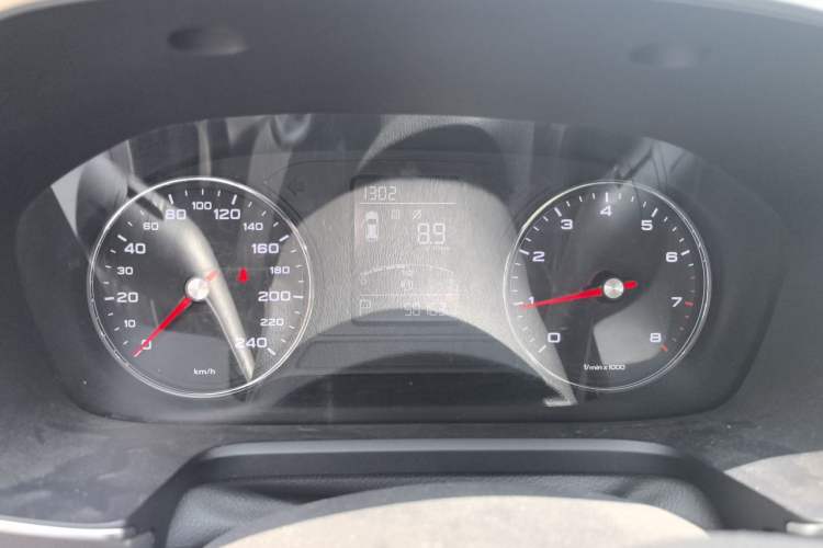 Used Roewe RX5 2020 20T Automatic 4G Connect Excellence Edition Instrument Cluster