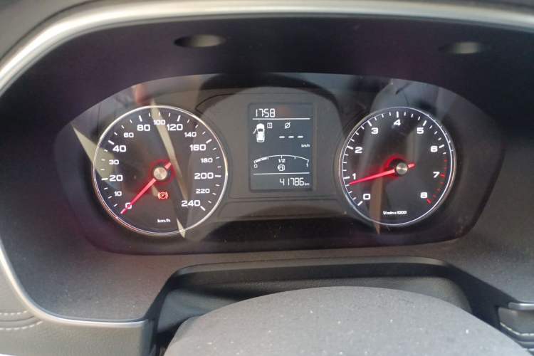 Used Roewe RX5 2020 20T Manual 4G Connect Million Edition Instrument Cluster