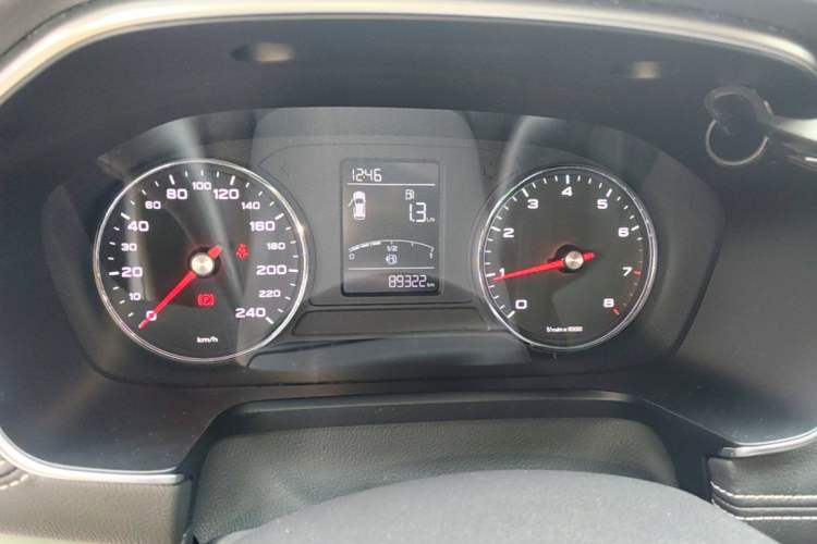 Used Roewe RX5 2020 20T Manual 4G Connect Super-Luxury Flagship Edition Instrument Cluster