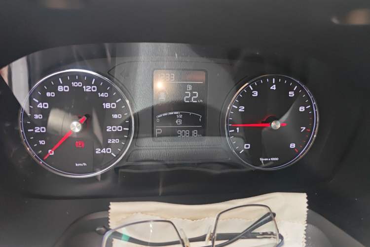 Used Roewe RX5 2020 20T Automatic 4G Connect Superior Flagship Edition Instrument Cluster
