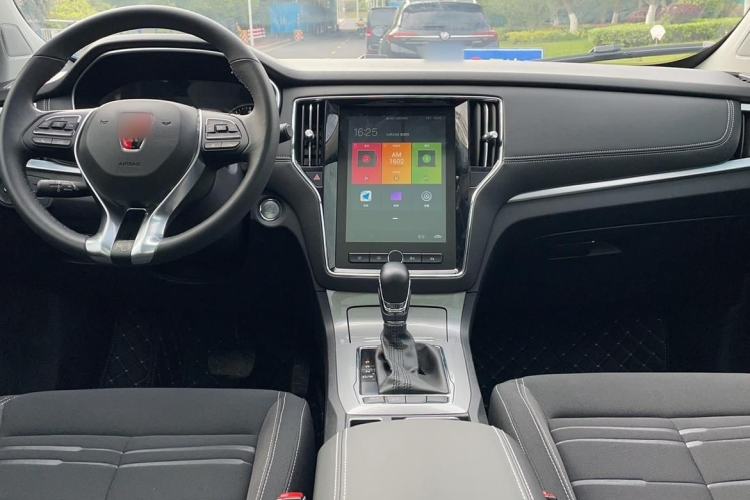 Used Roewe RX5 2020 20T Automatic 4G Connect Excellence Edition Interior 1