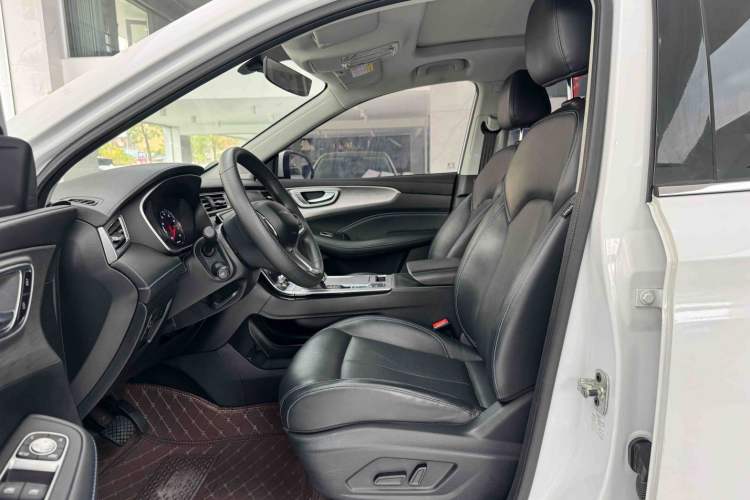 Used Roewe RX5 2020 PLUS 300TGI Automatic Ali National Style Luxury Edition Interior 2