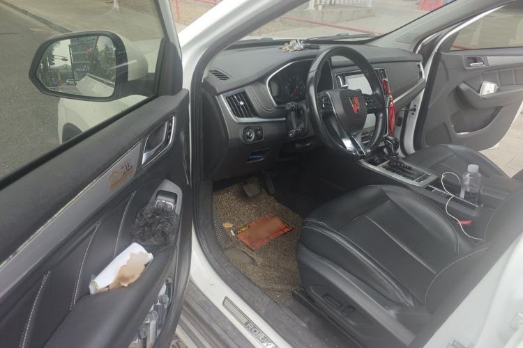 Used Roewe RX5 2020 20T Automatic 4G Connect Superior Flagship Edition Interior 3