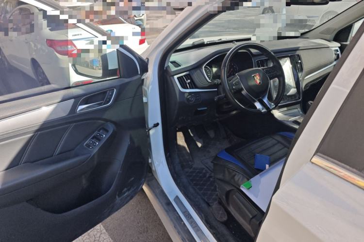Used Roewe RX5 2020 20T Manual 4G Connect Super-Luxury Flagship Edition Interior 3