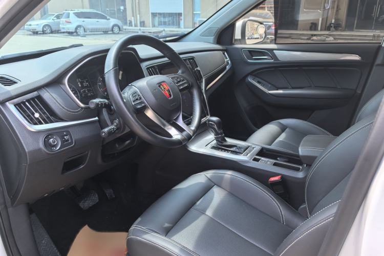 Used Roewe RX5 2020 20T Automatic 4G Connected Million Edition Interior 8