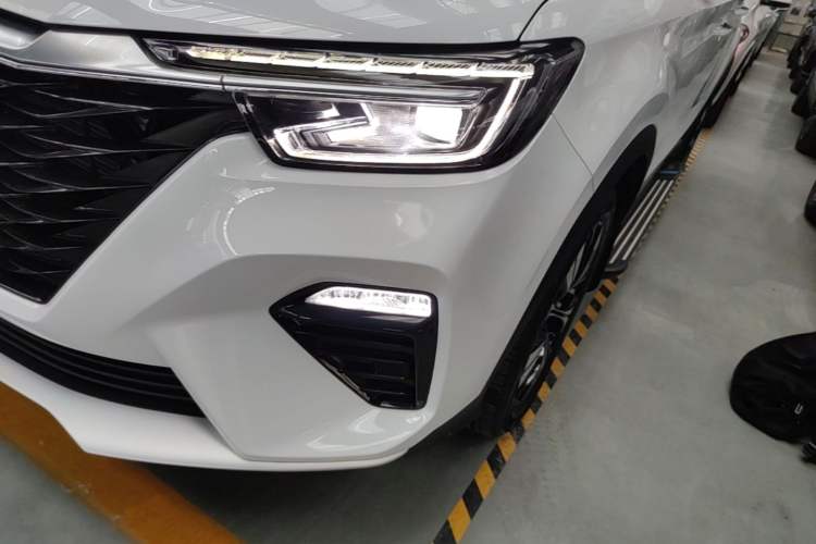Used Roewe RX5 2020 PLUS 300TGI Automatic Ali National Trend Flagship Edition Left Front Headlight