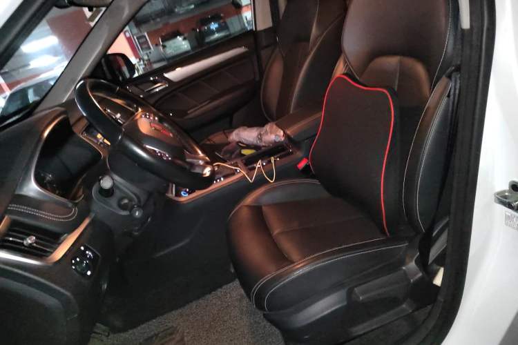 Used Roewe RX5 2020 20T Automatic 4G Connected Million Edition Left Front Seat